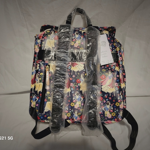 Petunia pickle bottom Meta back pack/ diaper bag - Picture 2 of 6